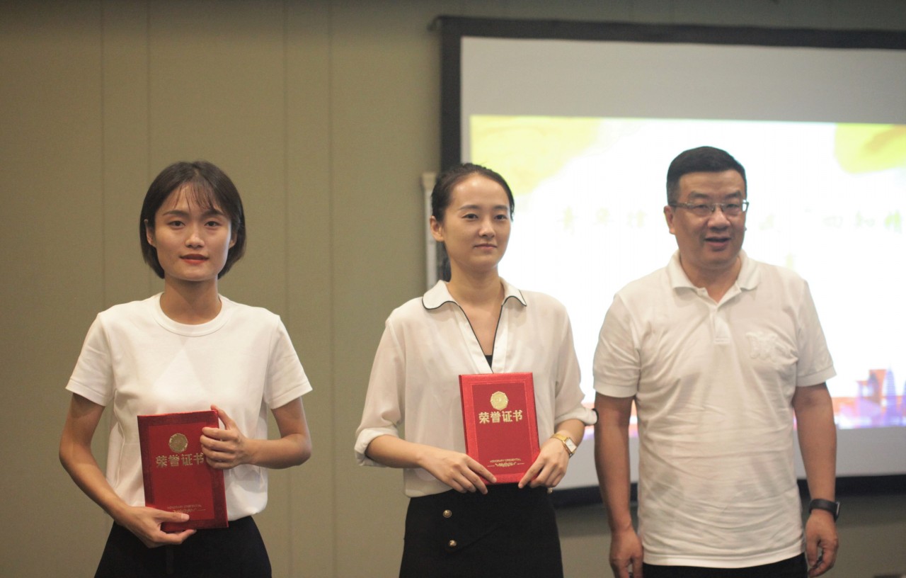 二等奖.JPG